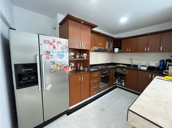 Casa en venta en Prados Del Norte, Cali · foto 4 de 14