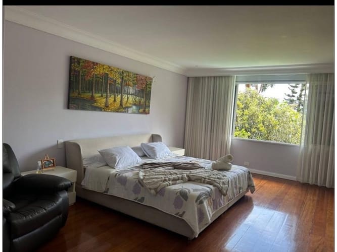 Casa de 6 alcobas en venta en Altos Del Poblado, Medellín, 400 m² · foto 17 de 24