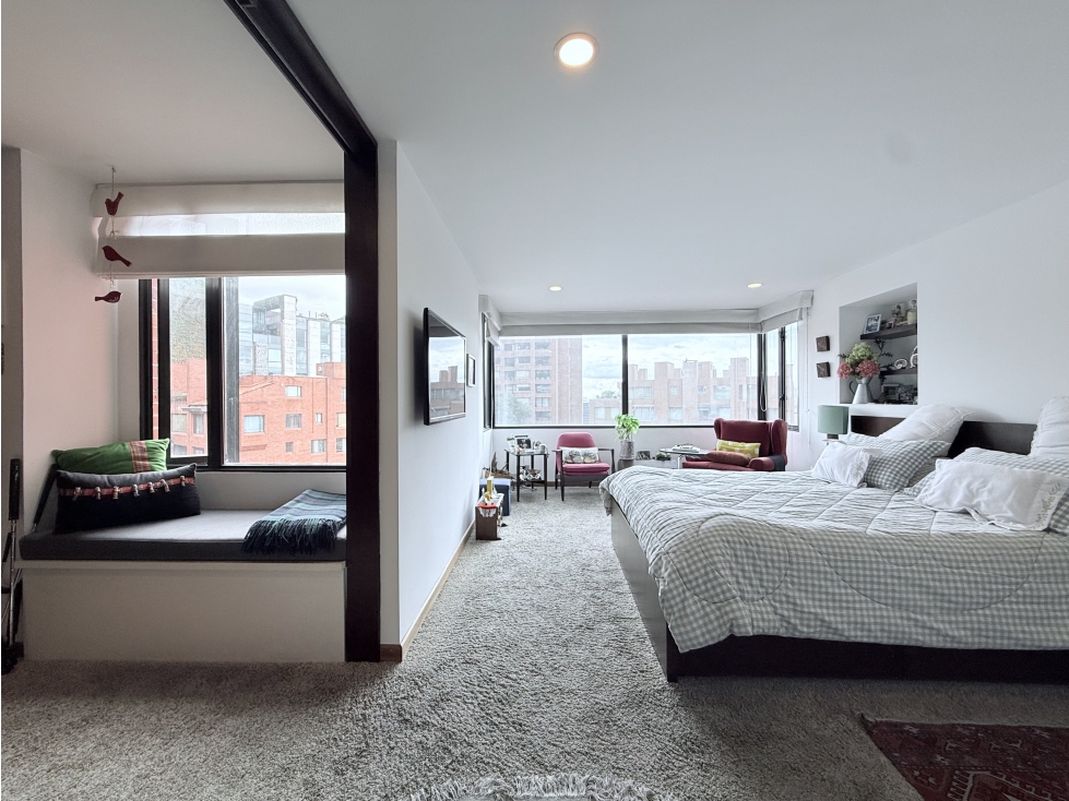 Apartamento en venta en Los Rosales, Bogotá · foto 13 de 24