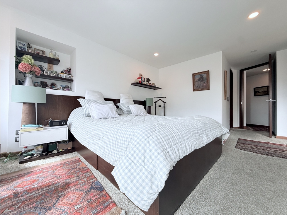 Apartamento en venta en Los Rosales, Bogotá · foto 16 de 24