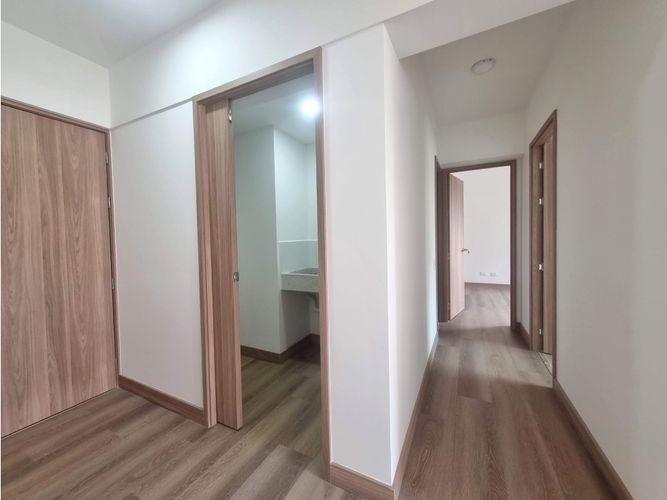 Apartamento de 2 alcobas en venta en Toledo, La Estrella, 58 m² · foto 5 de 17