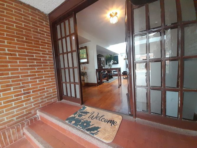 Casa de 4 alcobas en venta en El Batán, Bogotá, 500 m² · foto 3 de 24