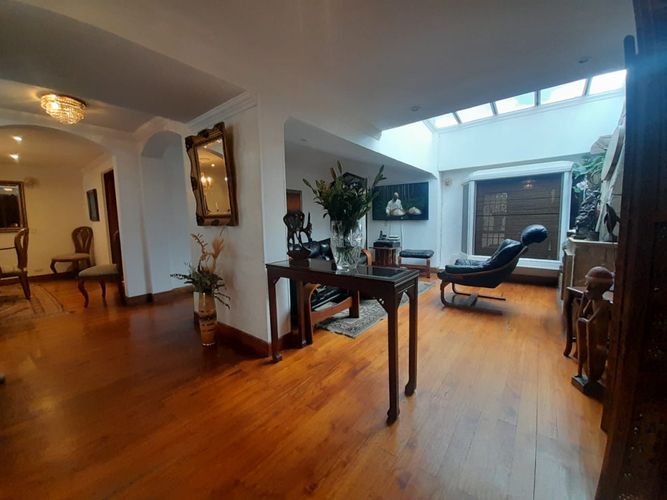 Casa de 4 alcobas en venta en El Batán, Bogotá, 500 m² · foto 10 de 24