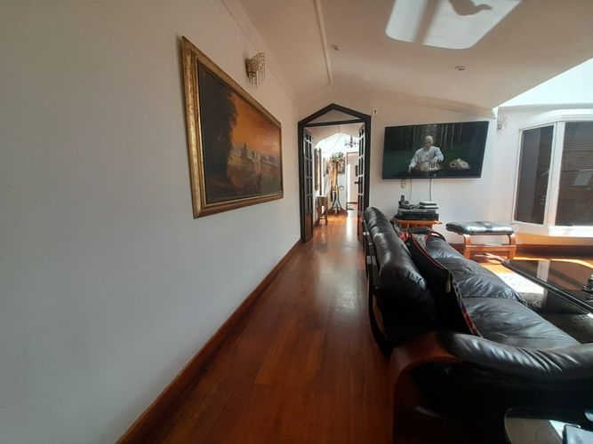 Casa de 4 alcobas en venta en El Batán, Bogotá, 500 m² · foto 22 de 24