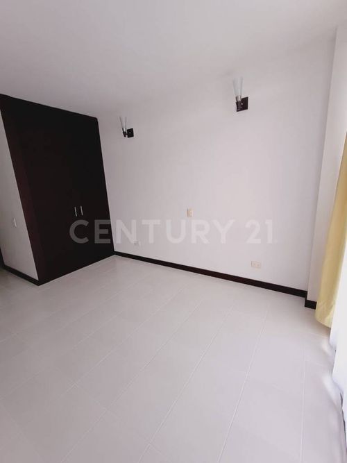 Apartaestudio en venta en Chapinero, Bogotá, 25 m² · foto 6 de 10