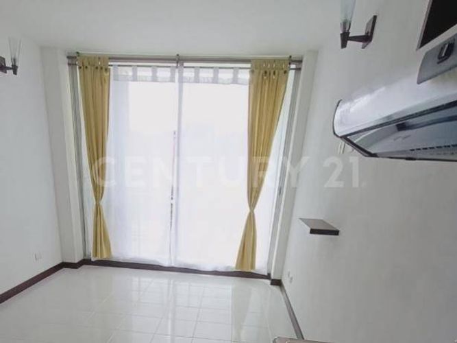 Apartaestudio en venta en Chapinero, Bogotá, 25 m² · foto 8 de 10