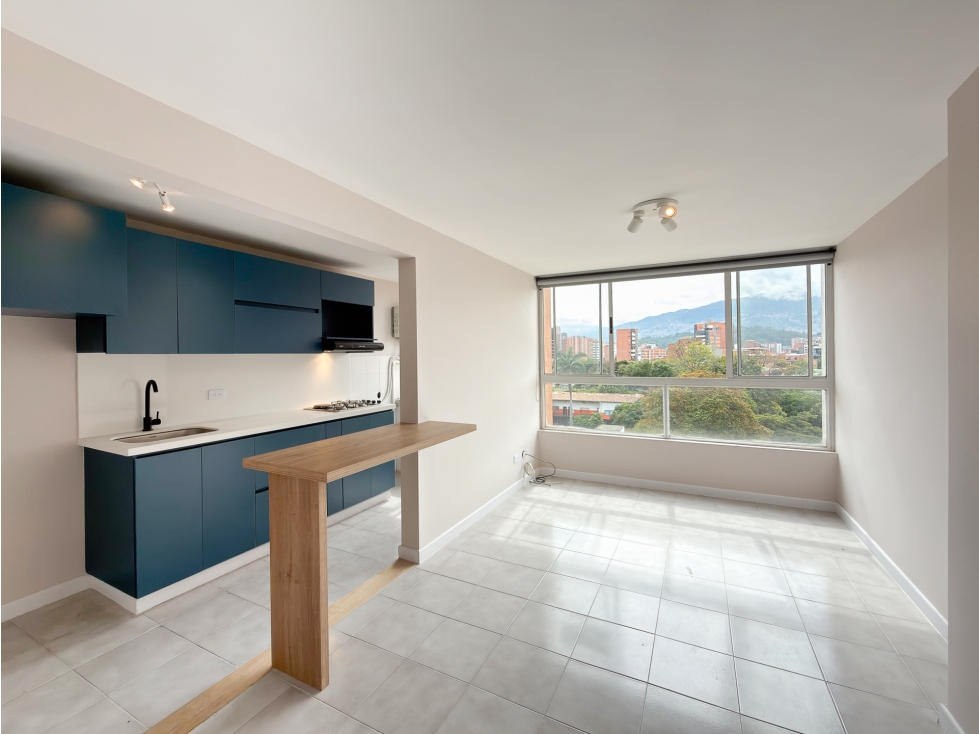 Apartamento en venta en Santa Lucia, Medellín · foto 4 de 14