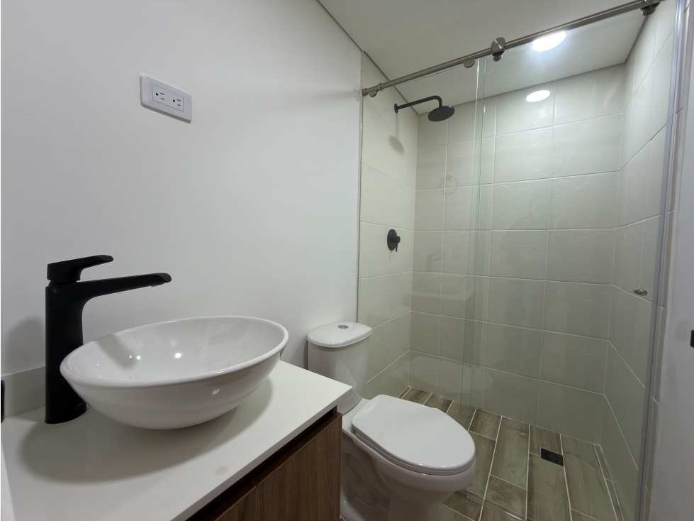 Apartamento en venta en Santa Lucia, Medellín · foto 13 de 14