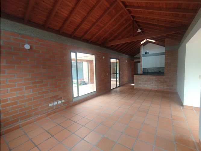 Apartaestudio en venta en Santa Elena, El Retiro, 135 m² · foto 6 de 21