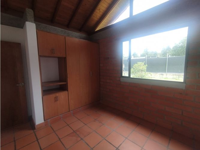 Apartaestudio en venta en Santa Elena, El Retiro, 135 m² · foto 13 de 21