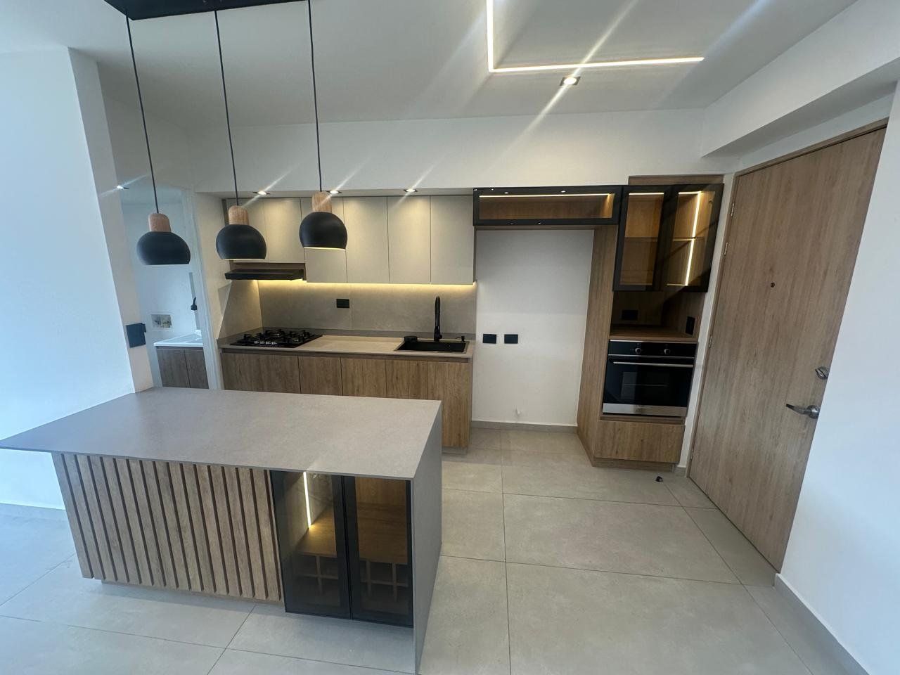 Apartamento en arriendo en Zona Industrial 1, Bello · foto 2 de 13