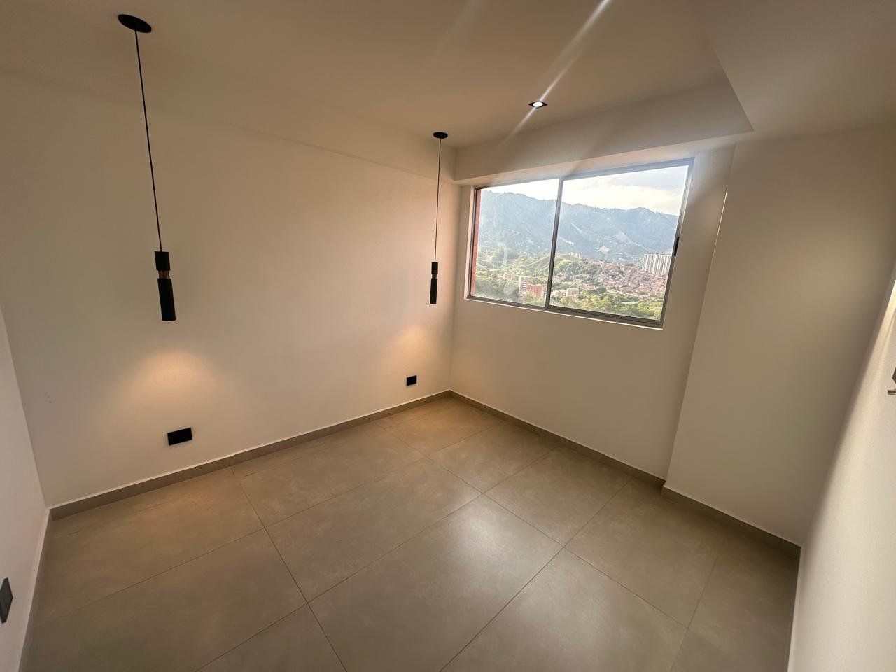 Apartamento en arriendo en Zona Industrial 1, Bello · foto 7 de 13
