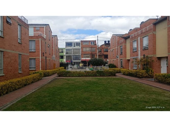 Casa de 3 alcobas en venta en Los Angeles, Madrid, 92 m² · foto 17 de 24