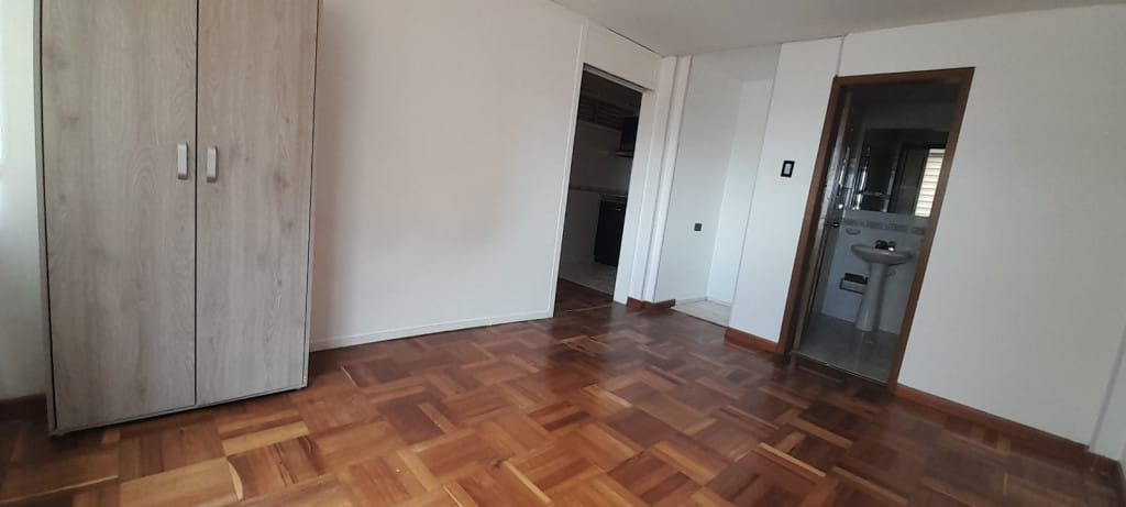 Apartaestudio en venta en Las Nieves, Bogotá, 40 m² · foto 15 de 17