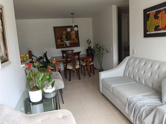 Apartamento de 3 alcobas en venta en Vegas De La Doctora, Sabaneta, 75 m² · foto 2 de 22