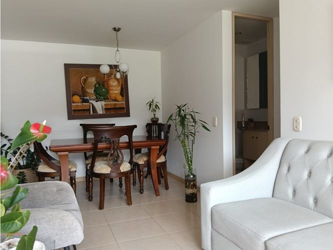 Apartamento de 3 alcobas en venta en Vegas De La Doctora, Sabaneta, 75 m² · foto 3 de 22