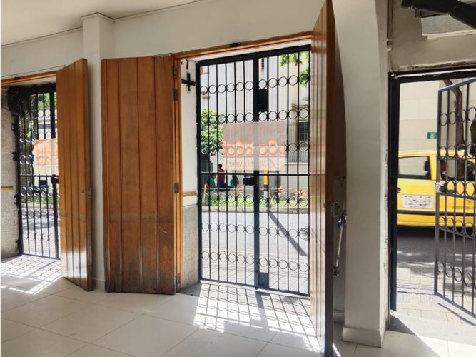 Local en arriendo en Boston, Medellín, 60 m² · foto 5 de 10