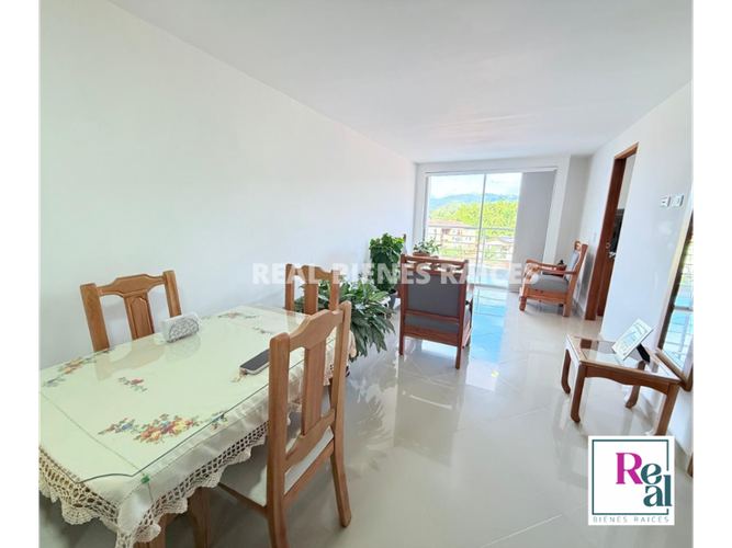Apartamento de 2 alcobas en venta en El Tambo, La Ceja, 67 m² · foto 5 de 16