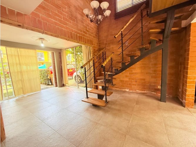 Casa de 2 alcobas en venta en La Milagrosa, La Ceja, 140 m² · foto 6 de 11