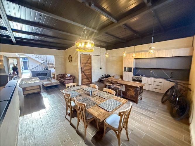 Casa de 3 alcobas en venta en Lomitas, La Ceja, 216 m² · foto 6 de 24