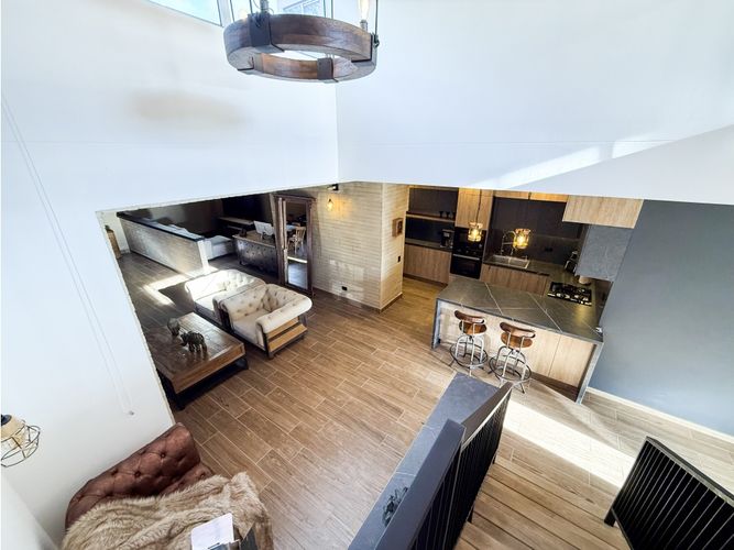 Casa de 3 alcobas en venta en Lomitas, La Ceja, 216 m² · foto 19 de 24