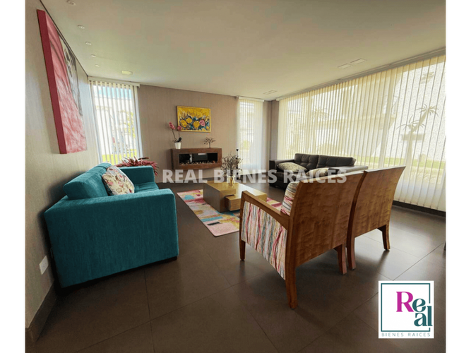 Casa de 4 alcobas en venta en La Ceja, 193 m² · foto 6 de 24