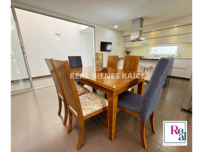 Casa de 4 alcobas en venta en La Ceja, 193 m² · foto 8 de 24