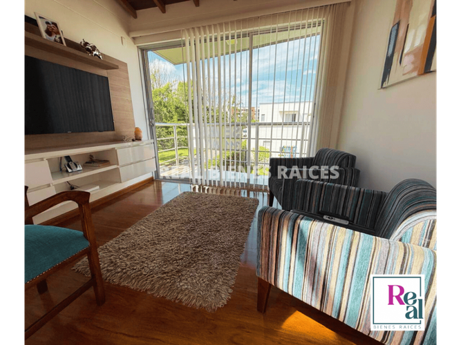 Casa de 4 alcobas en venta en La Ceja, 193 m² · foto 13 de 24