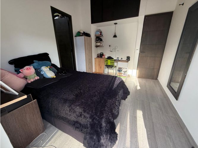 Casa de 4 alcobas en venta en La Ceja, 180 m² · foto 2 de 24