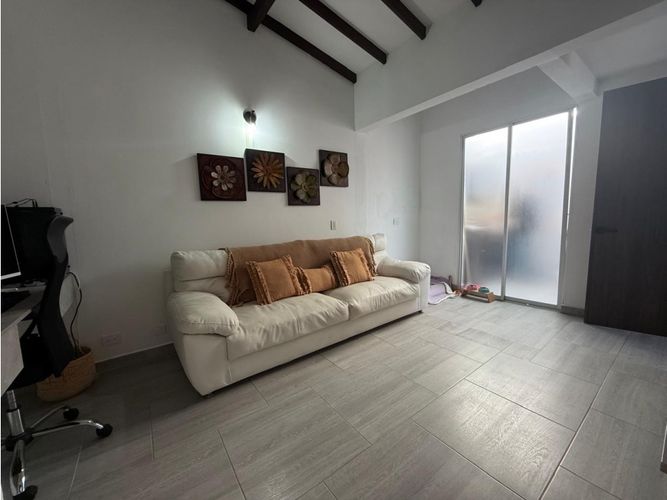 Casa de 4 alcobas en venta en La Ceja, 180 m² · foto 6 de 24