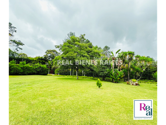 Finca en venta en Guamito, La Ceja, 290 m² · foto 23 de 24
