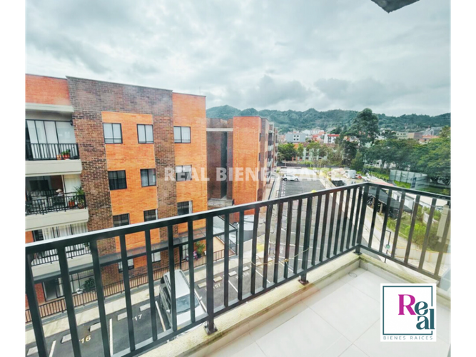 Apartamento de 2 alcobas en venta en La Ceja, 61 m² · foto 3 de 10