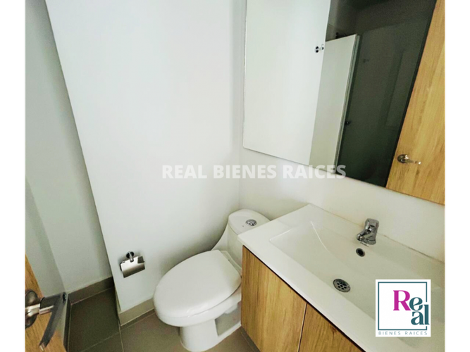 Apartamento de 2 alcobas en venta en La Ceja, 61 m² · foto 4 de 10