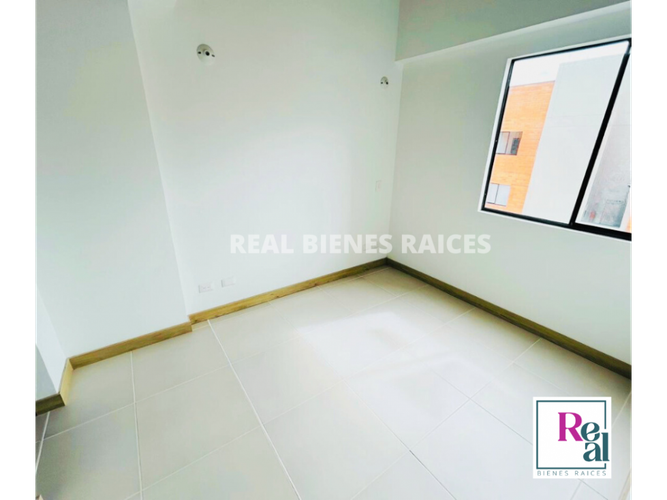 Apartamento de 2 alcobas en venta en La Ceja, 61 m² · foto 6 de 10