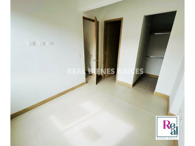 Apartamento de 2 alcobas en venta en La Ceja, 61 m² · foto 7 de 10