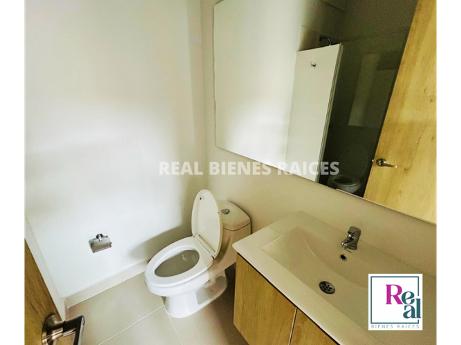 Apartamento de 2 alcobas en venta en La Ceja, 61 m² · foto 9 de 10