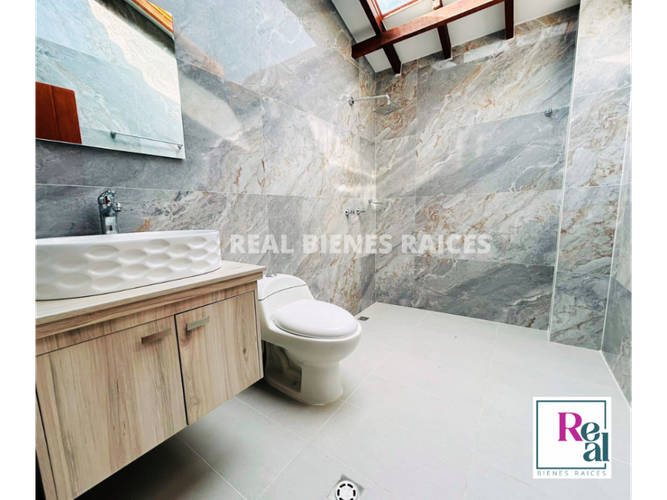 Casa de 3 alcobas en venta en La Ceja, 156 m² · foto 12 de 15