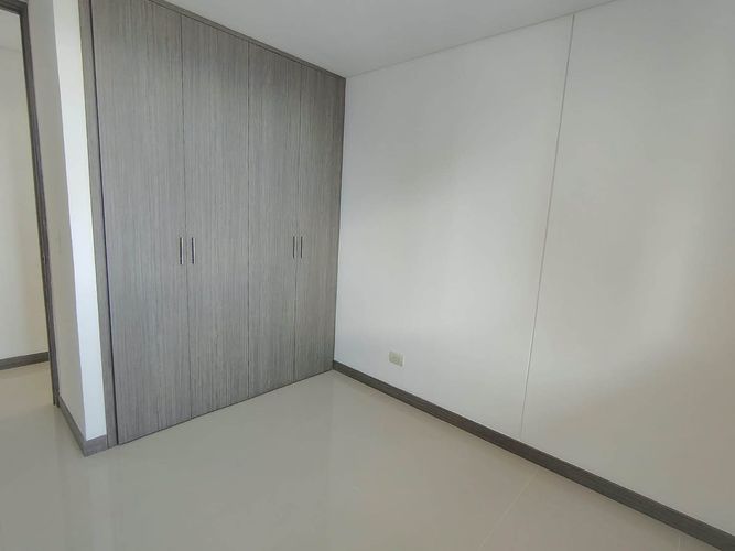 Apartamento de 3 alcobas en arriendo en El Poblado, Medellín, 79 m² · foto 11 de 18