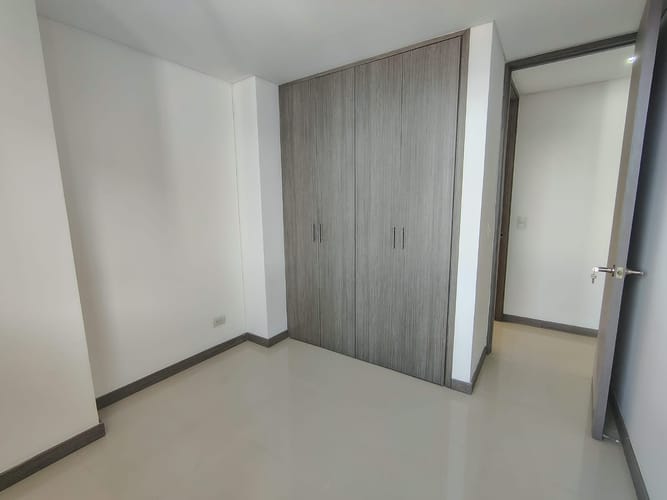 Apartamento de 3 alcobas en arriendo en El Poblado, Medellín, 79 m² · foto 13 de 18