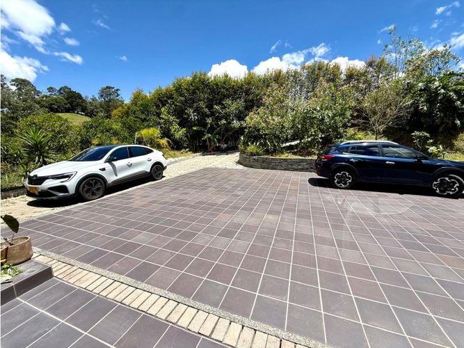 Casa de 3 alcobas en venta en Santa Elena, El Retiro, 278 m² · foto 23 de 23