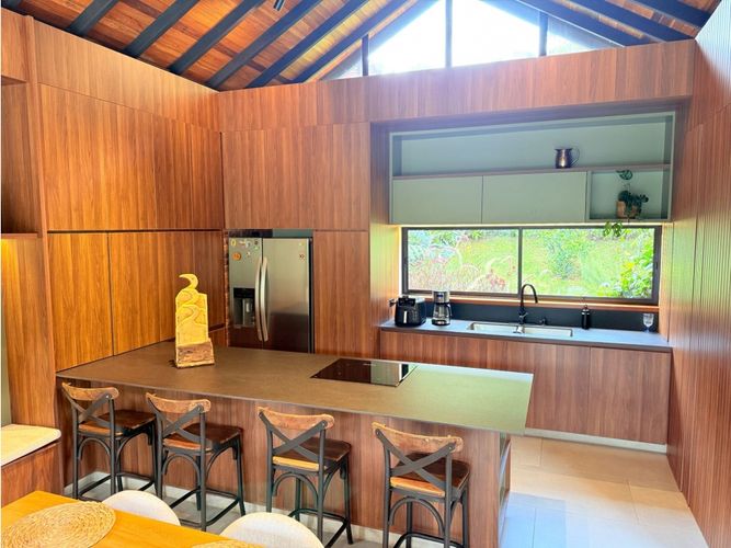 Finca en venta en El Tambo, La Ceja, 197 m² · foto 4 de 24