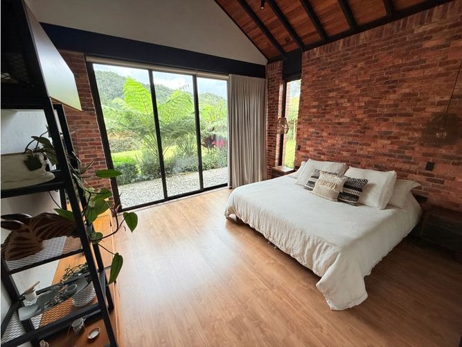 Finca en venta en El Tambo, La Ceja, 197 m² · foto 10 de 24