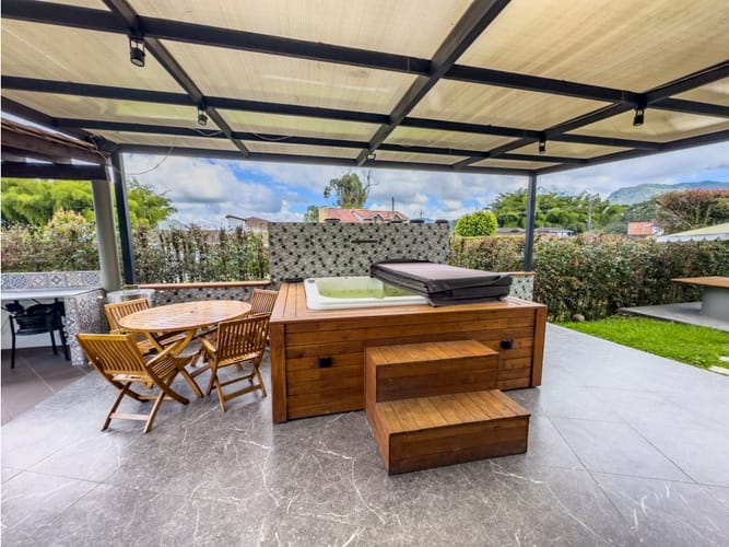 Finca en venta en La Ceja, 480 m² · foto 18 de 24