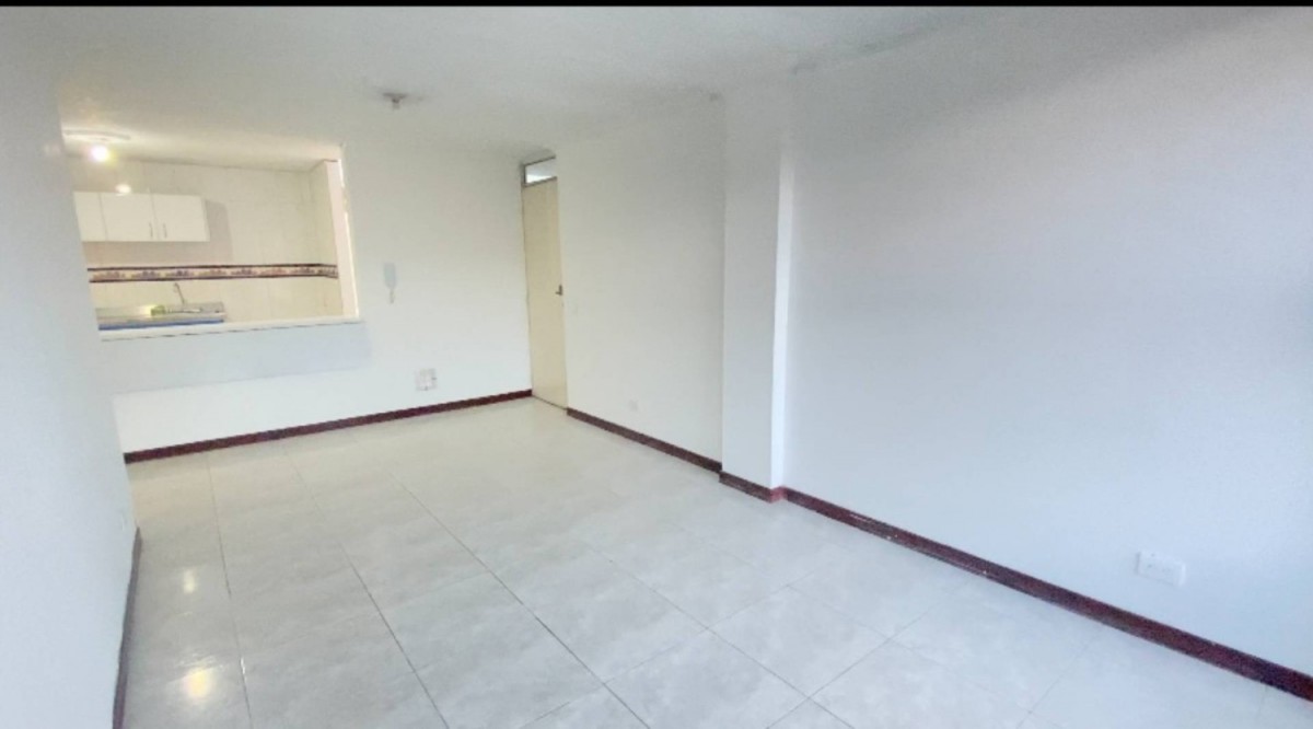 Apartamento en venta en Normandia, Bogotá · foto 2 de 8