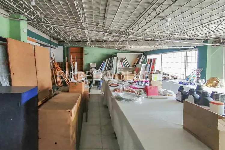 Casa en venta en Chapinero, Bogotá, 746 m² · foto 3 de 11