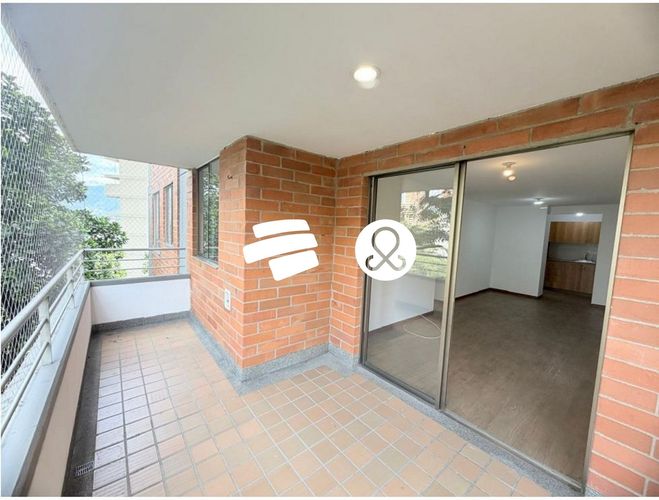 Apartamento de 3 alcobas en venta en La Florida, Medellín, 94 m² · foto 2 de 22