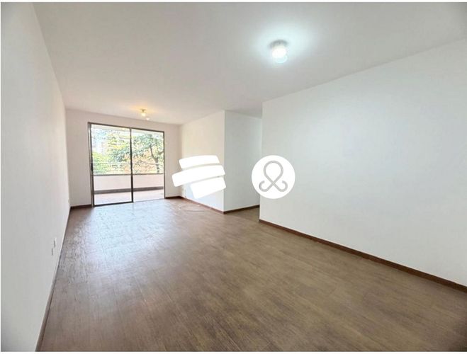 Apartamento de 3 alcobas en venta en La Florida, Medellín, 94 m² · foto 5 de 22