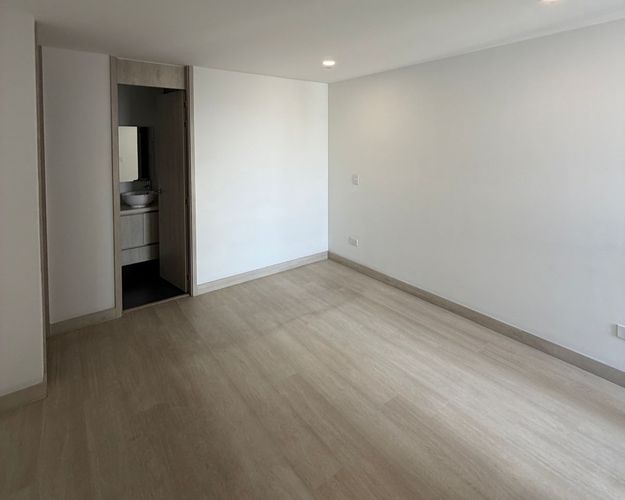 Apartamento de 2 alcobas en venta en La Barquereña, Sabaneta, 82 m² · foto 6 de 10