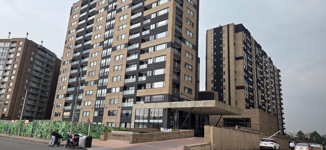 Apartamento de 3 alcobas en venta en Ciudad Salitre Occidental, Bogotá, 101 m² · foto 24 de 24