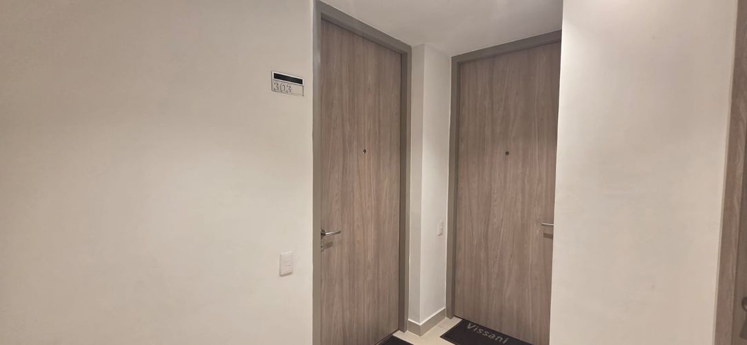 Apartamento de 3 alcobas en venta en Ciudad Salitre Occidental, Bogotá, 101 m² · foto 3 de 24